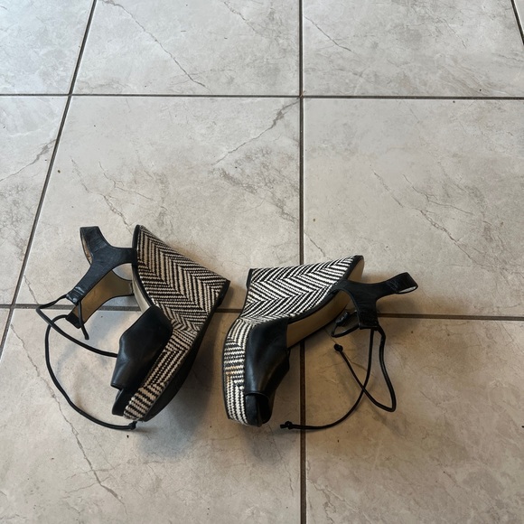 Sandals black and white Nine West 7.5 - Picture 2 of 5